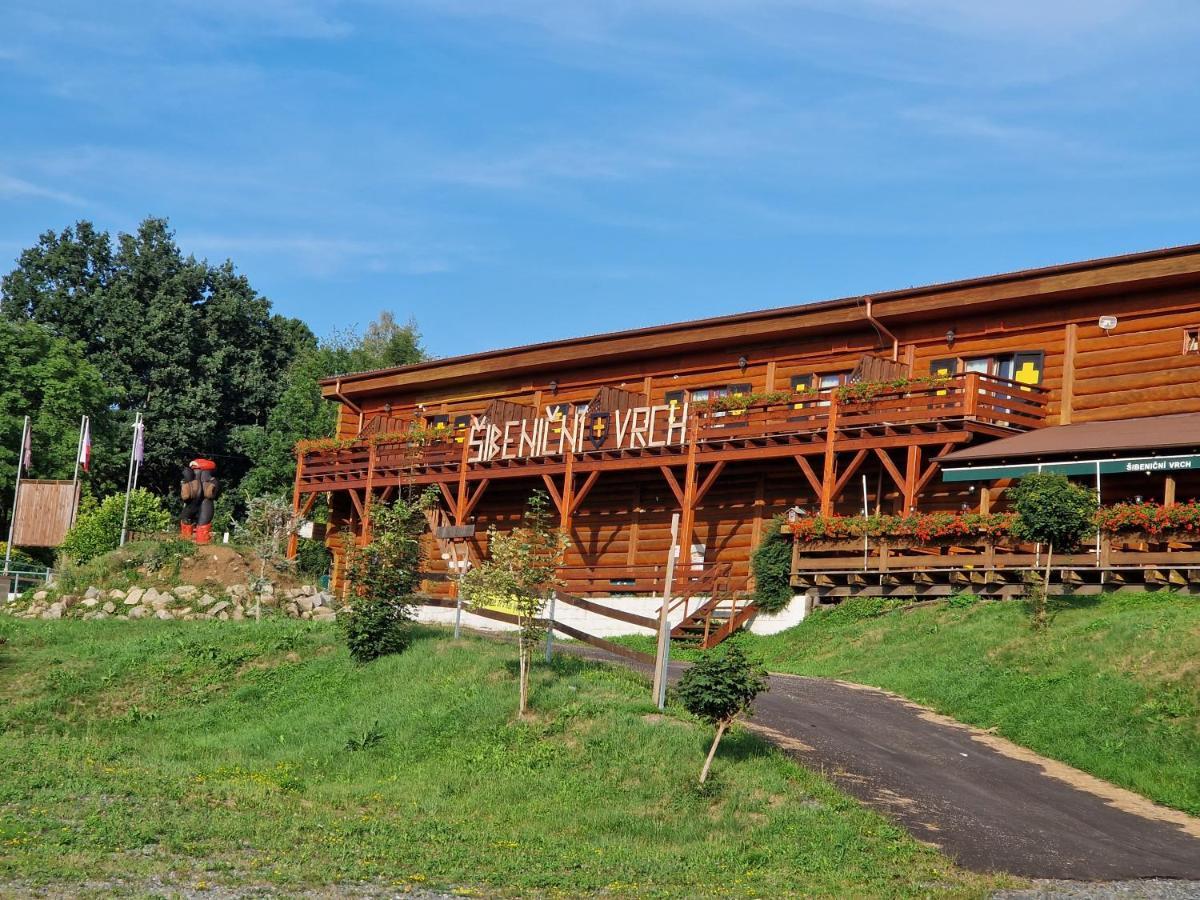 Sport-hotel Šibeniční vrch Mnichovice Exterior foto